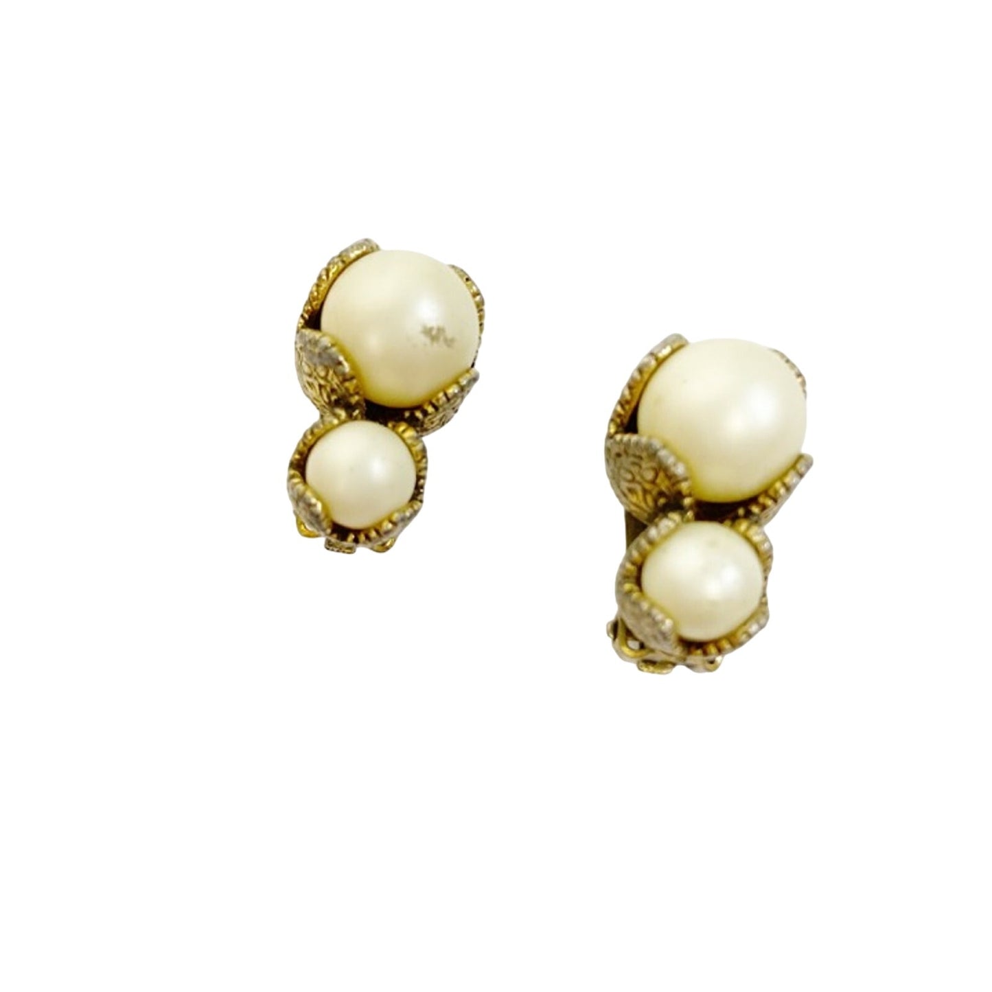 vintage double faux pearl & gold clip-on EARRINGS costume jewelry