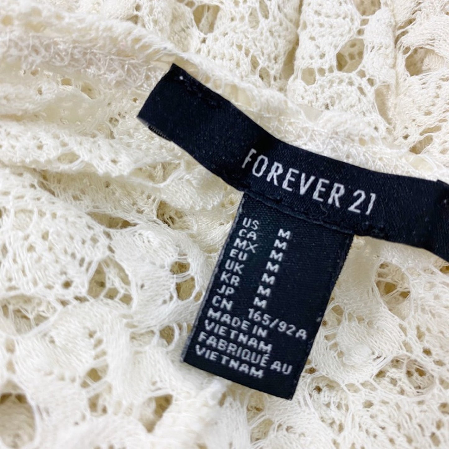 Forever 21 off-white ivory crochet open front CARDIGAN sweater top size MEDIUM