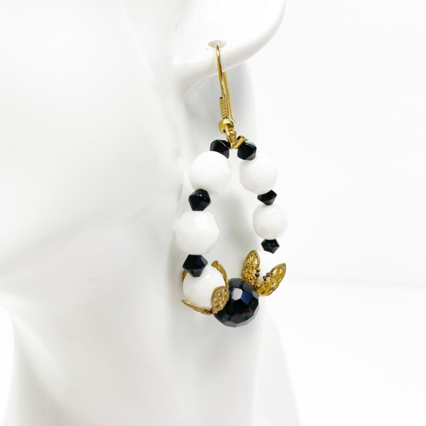 handmade black & white gold loop beaded EARRINGS jewelry NEW vintage beads