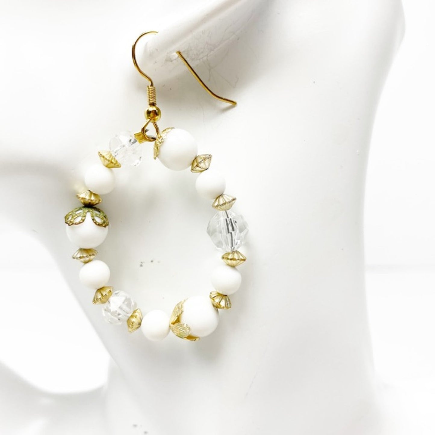 handmade crystals white & gold loop beaded EARRINGS jewelry NEW vintage beads